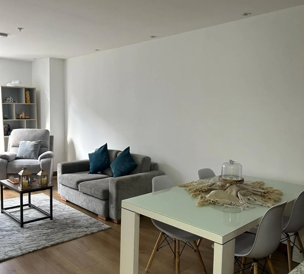 Beautiful And Comfortable Apartment In Quito Ecuador