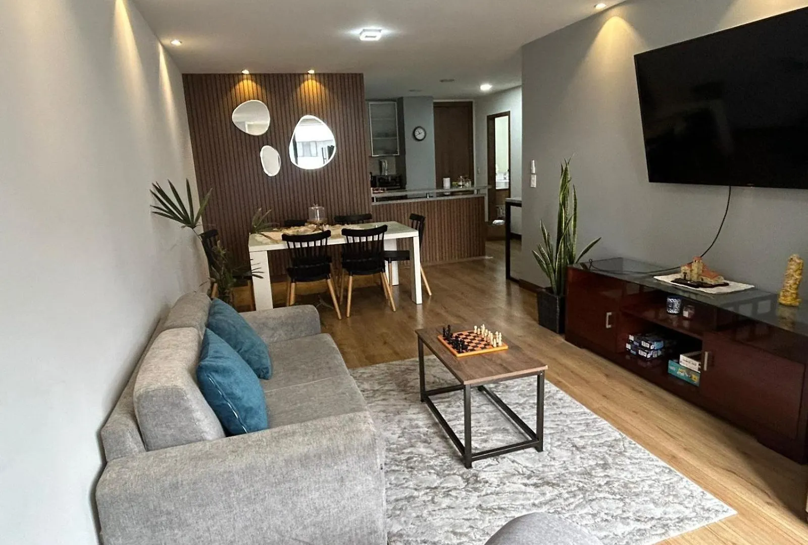 Beautiful And Comfortable Apartment In Quito